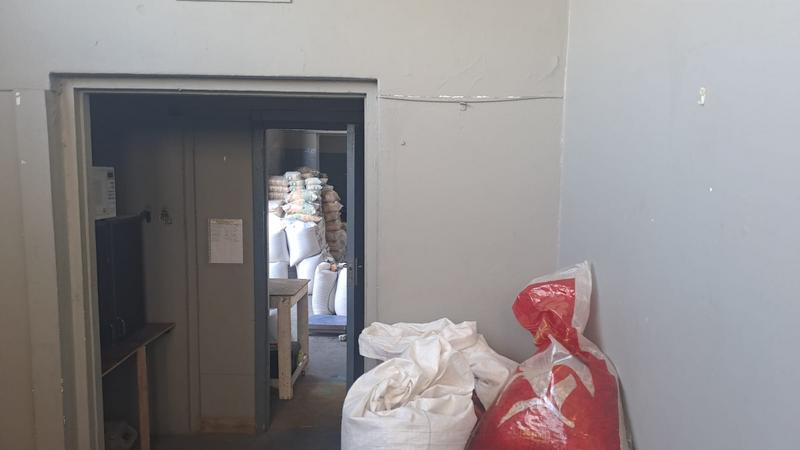 To Let commercial Property for Rent in Deal Party Eastern Cape